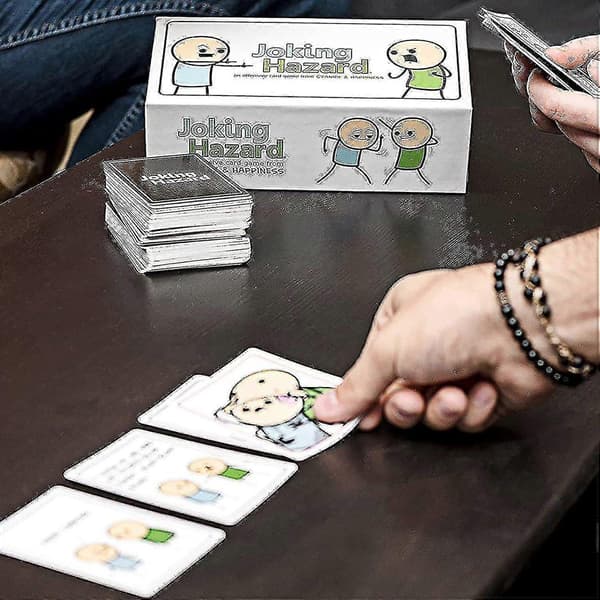 Joking Hazard - Loukkaava korttipeli Cyanide & Happiness LGL:ltä