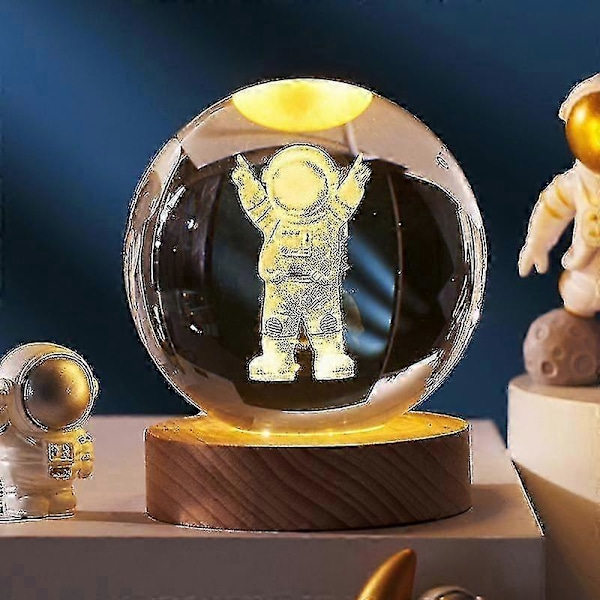 3D Planet Krystalkugle med Træfod, 3D Krystal LED Natlampe, Rum Galaxy Krystalkugle Ornament til Hjemmet LGL Astronaut 02