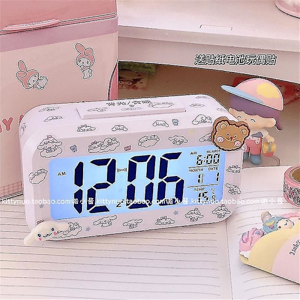 Kawaii Cinnamoroll My Melody Kuromi Skrivebordsnattlys Elektronisk LED Vekkereklokke Sanrioed Elektronisk Vekkereklokke Gave Til Barn
