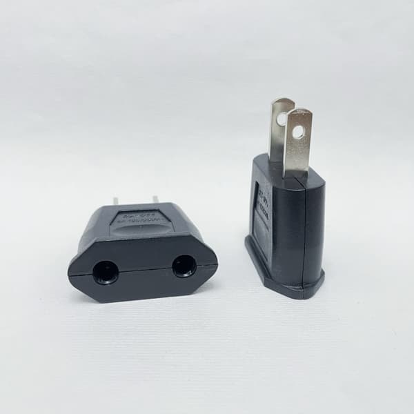 Et sett med 4 flat-til-runde adaptere (LGL)