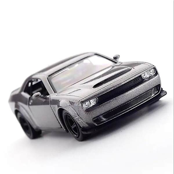 1:36 Dodge Challenger -seosauto, uusi urheiluauto, metallivaluauto, vetämällä toimiva leluauto, lahja pojille, lapsille, leluauto A141 GRAY