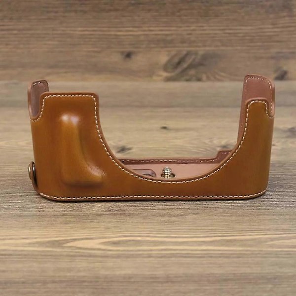 Leica M11 PU-nahkainen kameran pohjakotelo, paristoluukun muotoilu, suojaava puolikotelo LGL Brown