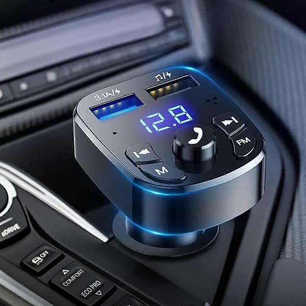 Bluetooth Trådløs FM-sender, Bluetooth Bil MP3-spiller, Lader, 2 USB-porter, USB Flash Drive Spenningsdisplay (LGL)