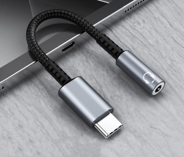 INF USB-C til 3,5 mm hodetelefonadapter (LGL) Grå Grå