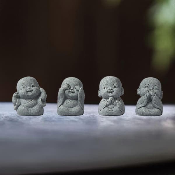 4 st Mini Buddha Munkar Figurer Prydnader för Studierum Vardagsrum Kontor (LGL)
