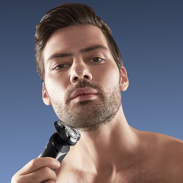 Elektrisk barbermaskine med digitalt display - Glat barbering
