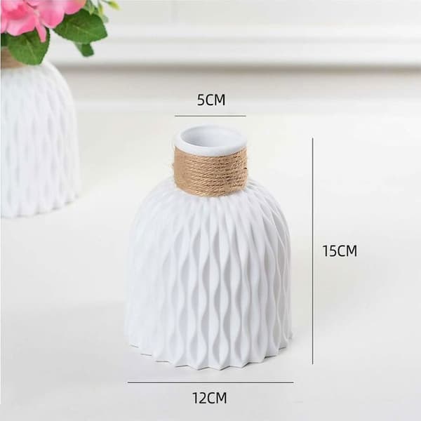 Geometrisk Nordisk Vas - Plast - Vit - 12x15 cm