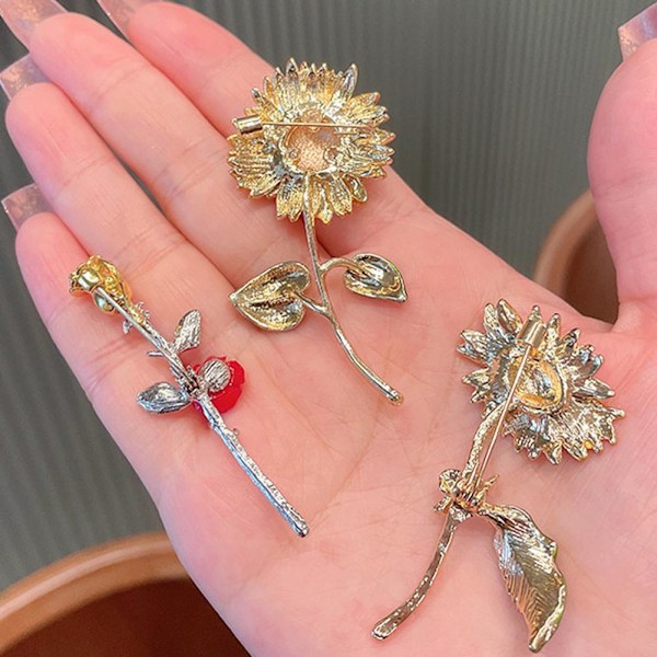Blombrosch för Kvinnor Flickor Blomma Strass Brosch Pläterad Q8V8 Guld H0O4