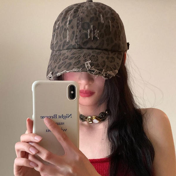 Basebollkeps Leopardmönster Retrostil För Kvinnor Trendig På Stan Cool Personlighet Får Ansiktet Att Se Mindre Ut Spetsig Hatt Solskydd khaki One size