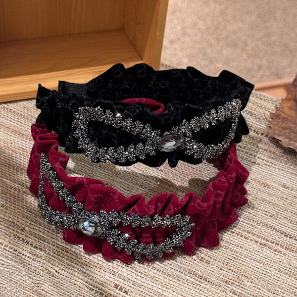 Lyxigt sammetsdiadem för kvinnor, retro plisserat mångsidigt diadem V1A1 N M4O4 Red 1pcs