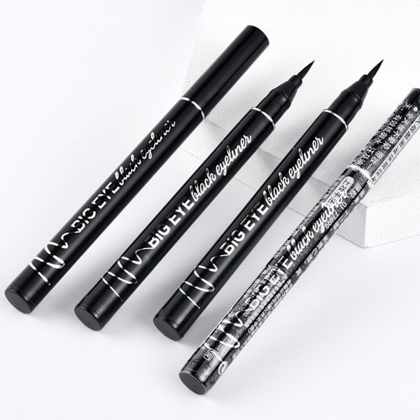 Flytande Eyeliner Penna Vattentät och Svettsäker Långvarig Kladdfri och Eyeliner Inte O2E9