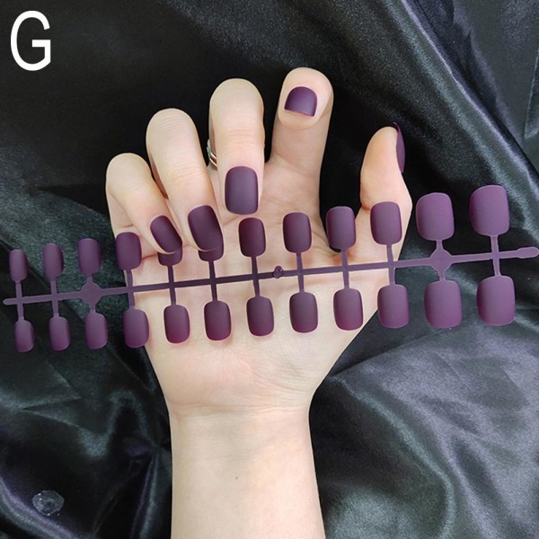 24 st Matte Bare Skin Tone Korta Nagelbitar purple 24pcs