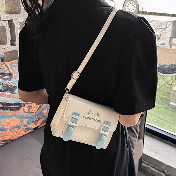 Fyrkantig väska i collegestil för damer, anime, söt Jk-mode, trendiga axelväskor, väskfärg ny D9c8 white&blue one size