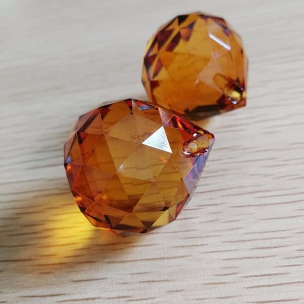 2 STK Farvede Krystalkuglelys - 40mm Rav