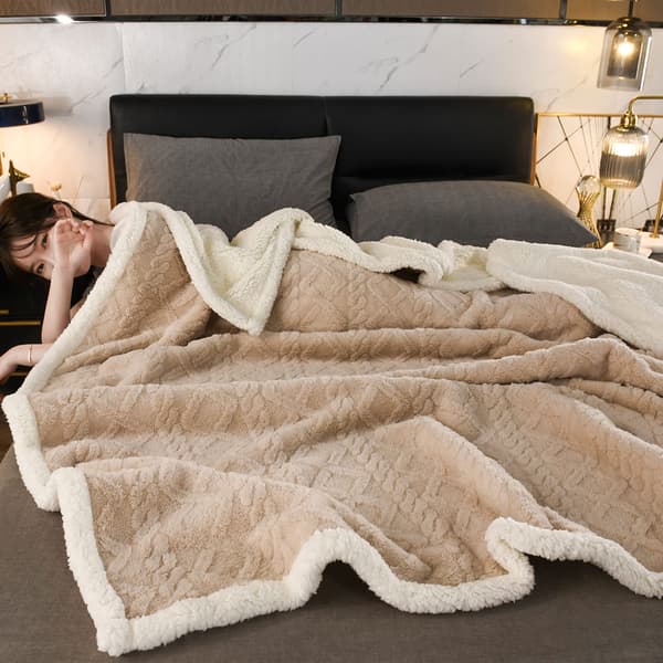 Tykt Tuff-teppe - Kaffefarge - 100*150cm