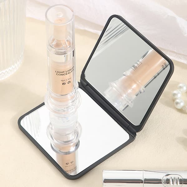 2 stk. foldbart bærbart dobbeltsidet makeupspejl - sort hjerte model + sort kat model