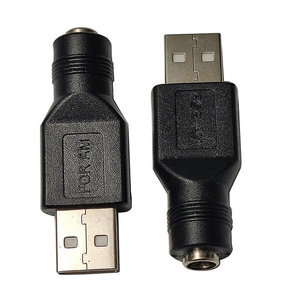 Musta USB-DC-adapteri USB 2.0 A naaras-DC 5.5x2.1mm virtasovitin