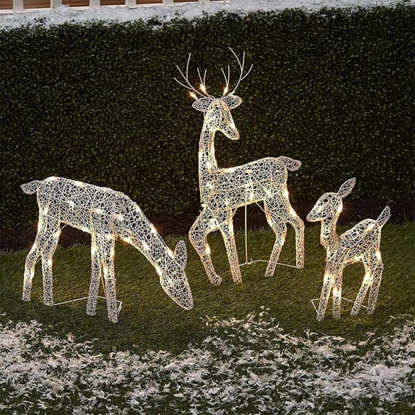 Julepynt - et sæt (familie på tre)