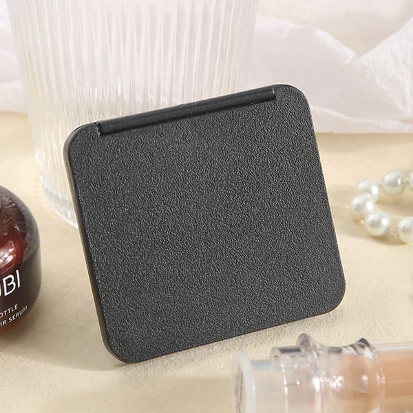 2 stk. foldbart bærbart dobbeltsidet makeupspejl - sort hjerte model + sort kat model