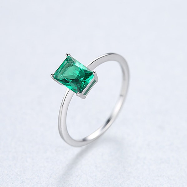 S925 Sterling Silver Ring med Lab Skapad ädelsten green color treasure 8