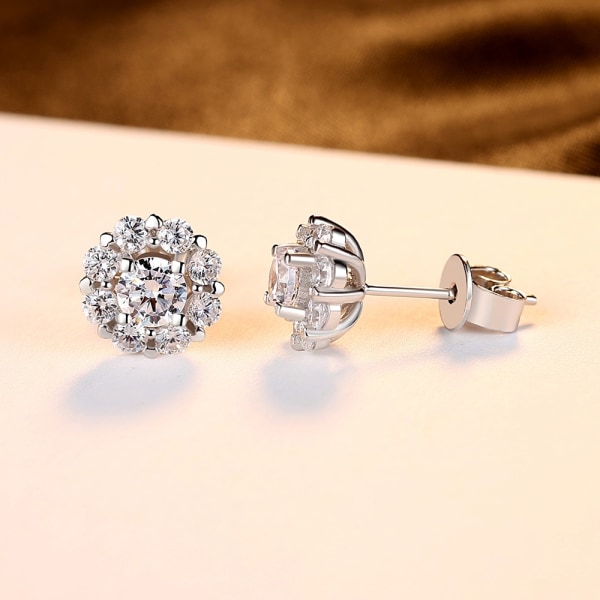 925 Silver Flower Stud Örhängen 2022 Delikat Äkta Sterling Silver Cubic Zirconia Kronblad Kvinnor Örhängen Bröllopssmycken SE0070