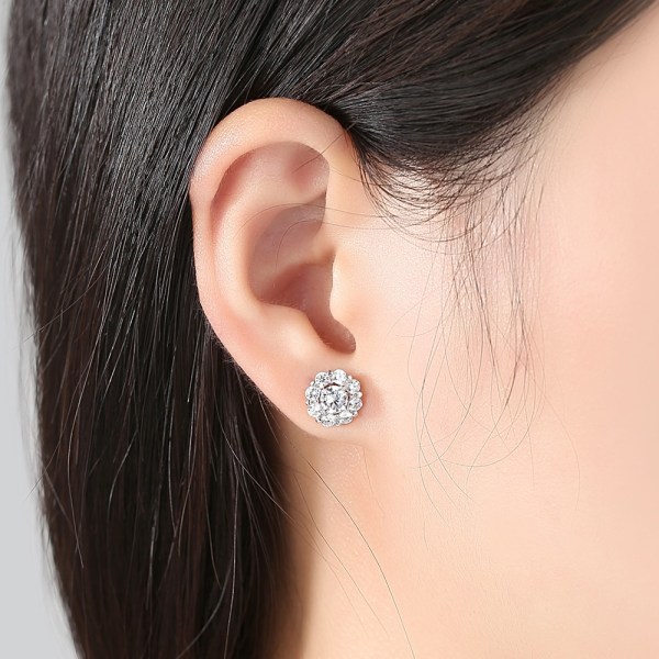 925 Silver Flower Stud Örhängen 2022 Delikat Äkta Sterling Silver Cubic Zirconia Kronblad Kvinnor Örhängen Bröllopssmycken SE0070