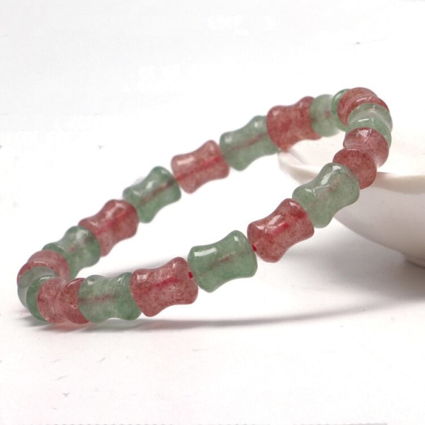 Strawberry Crystal Armband Kvinnor Healing Gemstone Smycken Naturlig Strawberry Quartz Bambu Bead Elastiska pärlor Armband Armband Clear