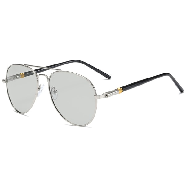 Lyxiga polariserade solglasögon för män Körsolglasögon för män Kvinnor Märkesdesigner Man Vintage Svarta Pilotsolglasögon UV400 SilverDiscolorati