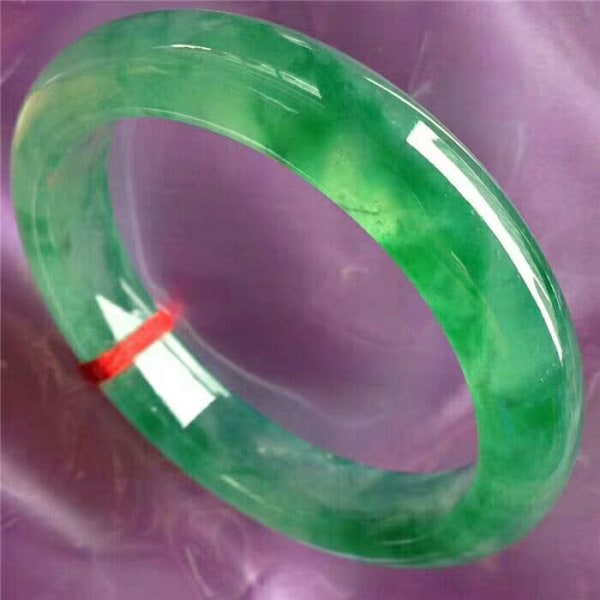 Naturlig burmesisk A Jade Armband Ice Glutinous Mörkgröna Flytande Blommor Ljus Yang Grön Jade Hand 52to54mm