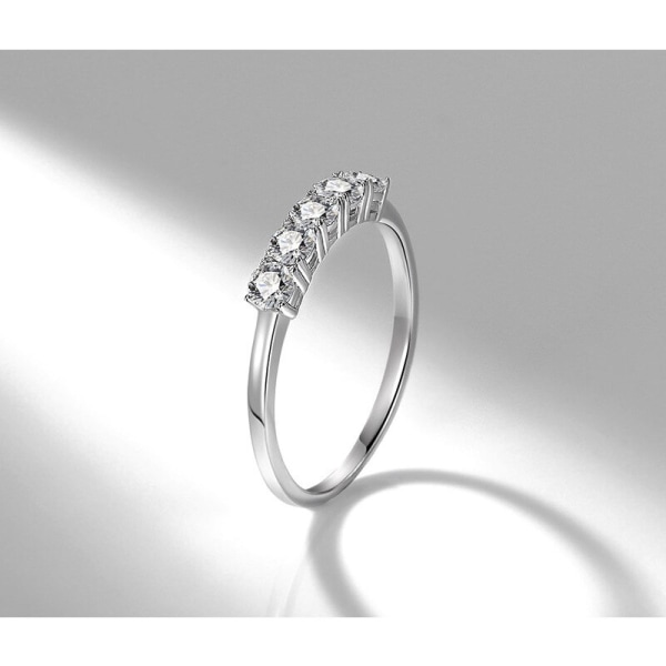 100% Tibetansk Silver Ring Inlay 5st 3mm Zirconia Stone Bröllopsförlovning Bröllopsband Mode Dam Accessoarer US8