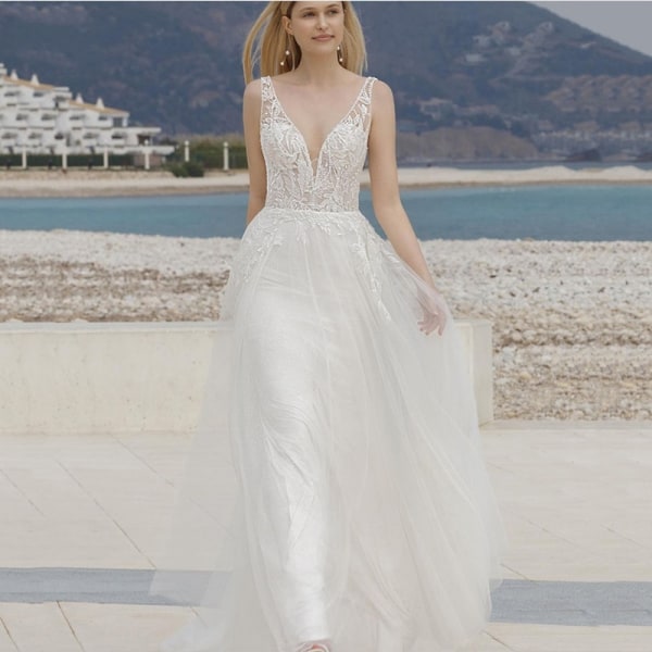 2023 Sparkly Beach Bröllopsklänningar Boho Luxury Backless Spets Applikation Tyll Brudklänning Customize A Line Robe De Mariée ivory 6