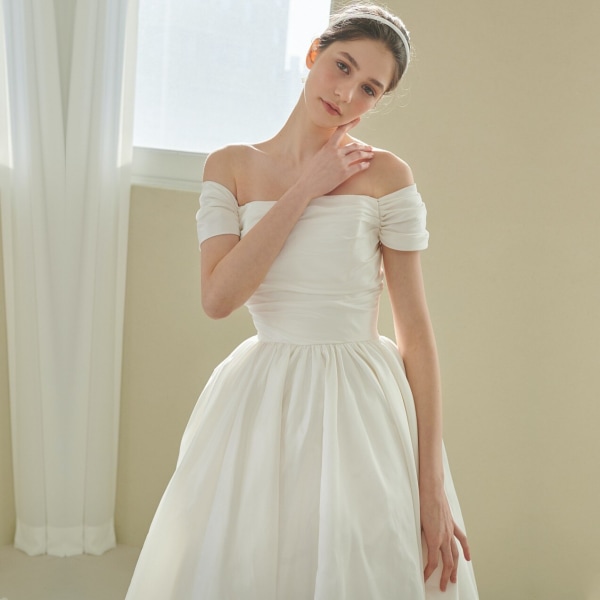 Fransk stil Slida Båthals Bröllopsklänning Ärmlös 2023 Bröllopsklänningar Off the Shoulder Stain vestido de noiva robe de mariée white 2