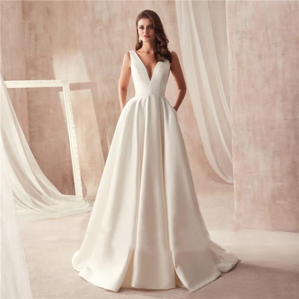 Enkla bröllopsklänningar Djup V-ringad bets Applikationer Rygglösa bröllopsklänningar Brudklänning Vestido De Noiva robe de mariée white 16W