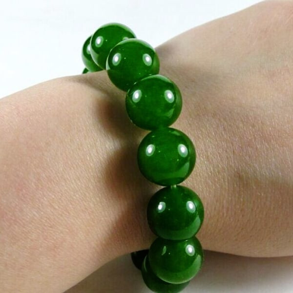 Naturligt Grönt Jade Armband Kvinnor Män Äkta Jades Stenpärlor Elastiska pärlor Armband Par Armband Tillbehör Smycken 14mm