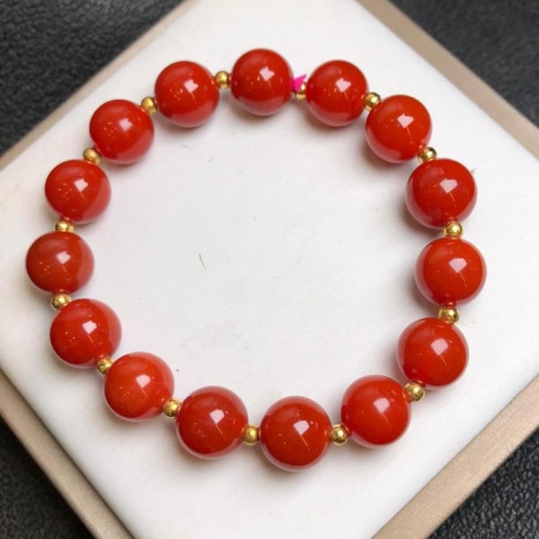 Röd Jade Elastiskt Pärlor Armband Kvinnor Healing Ädelsten Smycken Naturlig Southern Red Agate 10mm Rund Bead Beaded Armband Armband Red