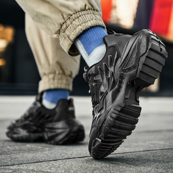 Mecha Style Sneakers för män Par Roterande spänne Unisex löparskor Dam Chunky Tjock sula Modeskor Hög kvalitet US STORLEK Black 8.5