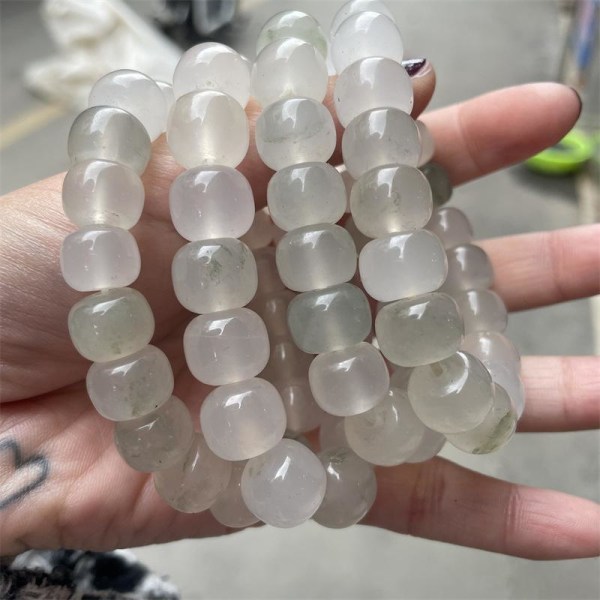 Naturligt Jade Armband Grade A High Ice Flytande Myanmar Jadeite Barrel Beads Elastiska pärlor Armband Armband Flickvän Mamma Present 1pcs