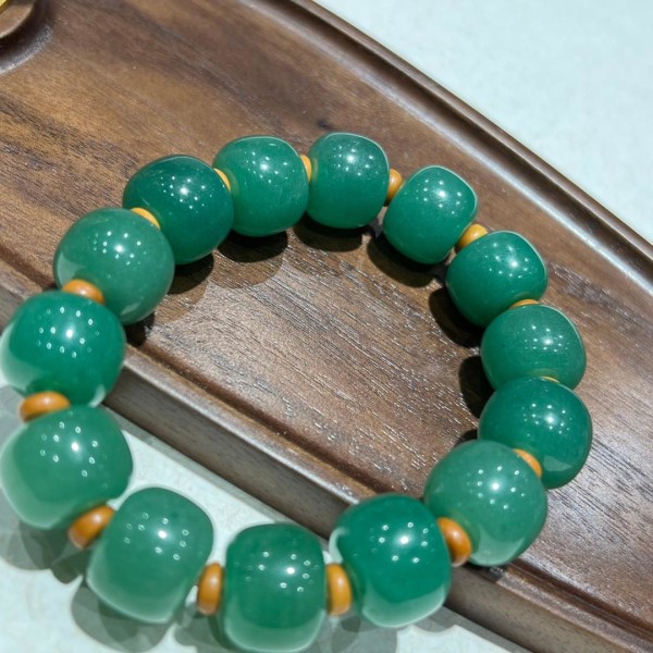 Naturligt Grönt Jade Armband Män Kvinnor Helande Ädelsten Fina Smycken Äkta Myanmar Jadeite Barrel Beads Jades Armband Armband 13-15mm