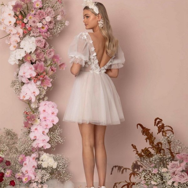 Korta minibröllopsklänningar med V-ringad halvärm Pärlor Blommor Brudklänningar 2023 Backless Illusion Formella bröllopsklänningar ivory 10