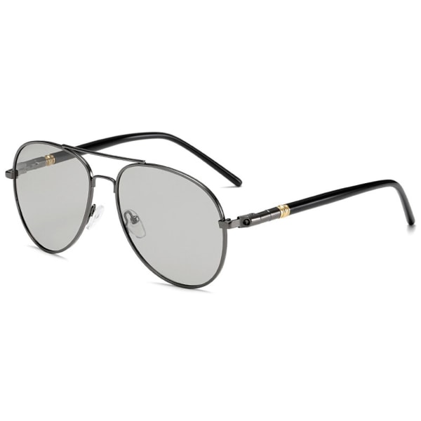 Lyxiga polariserade solglasögon för män Körsolglasögon för män Kvinnor Märkesdesigner Man Vintage Svarta Pilotsolglasögon UV400 GunDiscoloratio