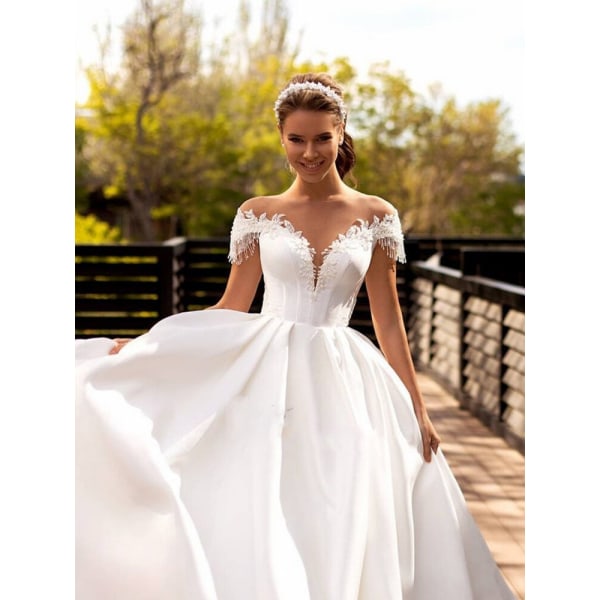 Elegant A Line Bröllopsklänning Enkel Spets O-hals Spets Applikationer Cap Brudklänning Rygglös Graceful Robe De Mariee 2023 Ivory 14