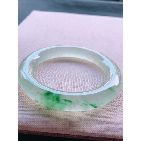 Myanmar Natural Jade Jade Armband High Ice Glas Typ Flytande Blomma Dam Runda Termer Yang Green Jade Jade 55to56mm