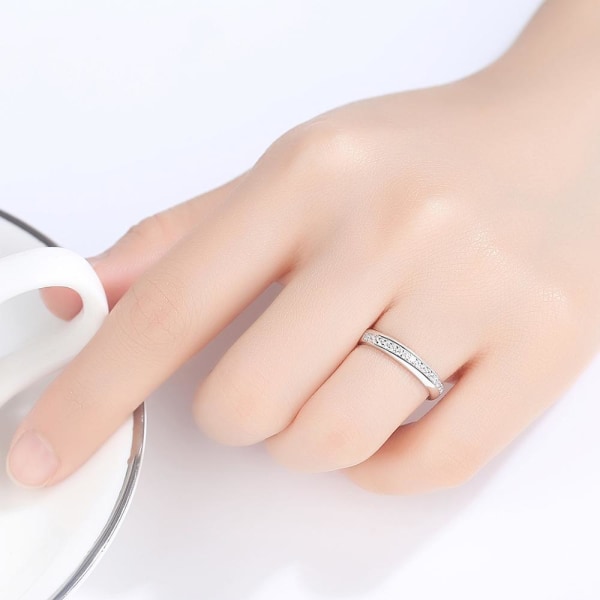 Varumärkesdesign Ren 925 Sterling Silver Kvinnlig Eternal Ring för Kvinnor Brud Enkel Bröllopsförlovning Modesmycken Silver Plated 6
