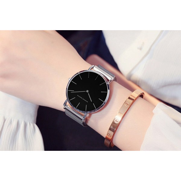 Klassisk Simple Watch Quartz Waterproof Watch Black
