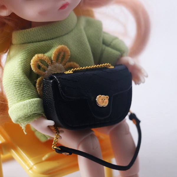 Micro Miniatyr Möbler Tiny Småskalig Leksak Doll House DIY Decora Mini Handväska Crossbody Gucci bag