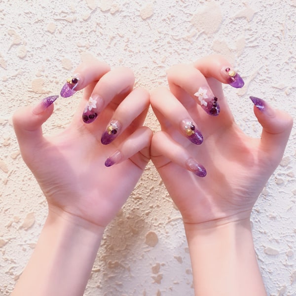 Falska naglar Fake Art DIY Finger Cover Färdig Internet Celebrity Nail Patch 24 delar Purple shell