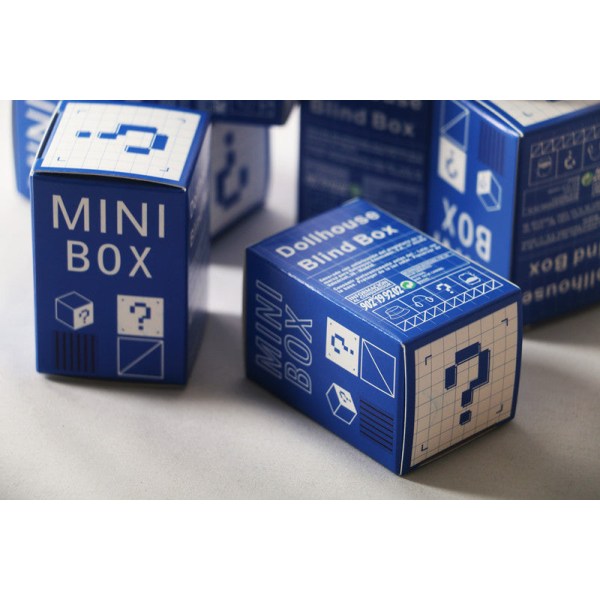 Micro Miniatyr Möbler Tiny Småskalig leksak Doll House DIY Decora Mini Blind Box Tårta Dryck Djur blue