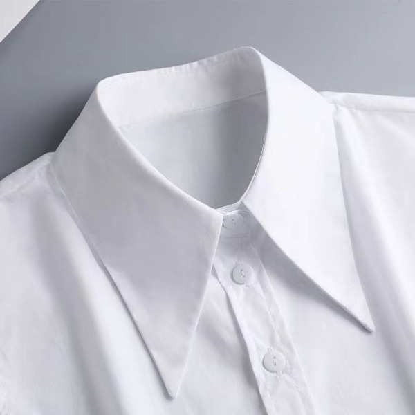 Elegant kostymskjorta för flickor med falsk krage med vit fyrkantig svart spetsig vår-, sommar-, höst- och vintertröjadekoration White lace