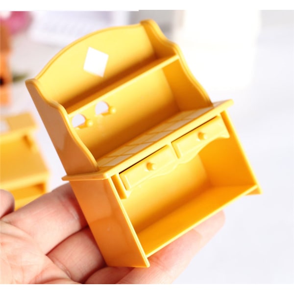 Micro Miniatyr Möbler Små småskaliga leksaksdockor Hus DIY Decora Mini Kök Matlagningsserie Table-console