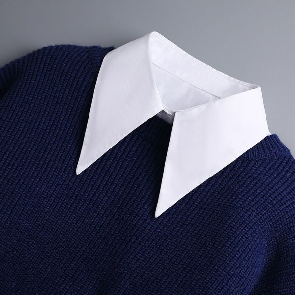 Elegant kostymskjorta för flickor med falsk krage med vit fyrkantig svart spetsig vår-, sommar-, höst- och vintertröjadekoration Blue stripe pointed collar